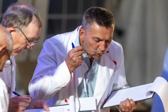 PXL_060924_120200063