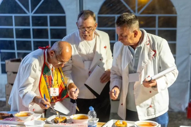 PXL_060924_120200072