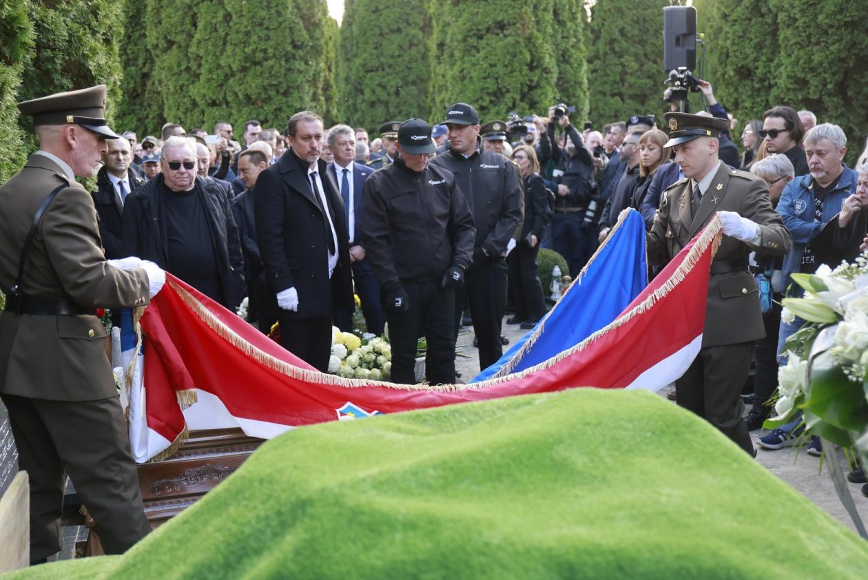 Vukovar:  Posljednji ispraćaj  Jean-Michela Nicoliera