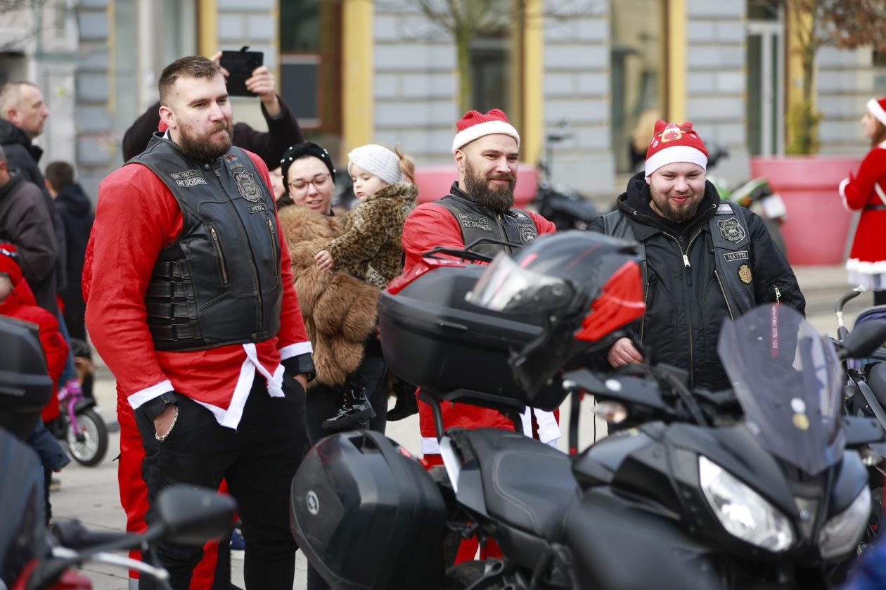 Motomrazovi 2025. Motomrazovi 2025.