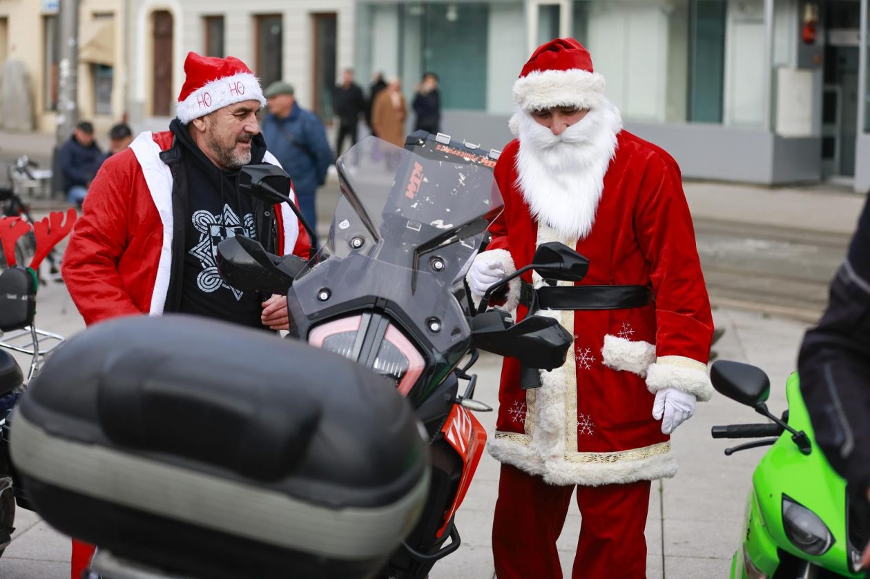 Motomrazovi 2025. Motomrazovi 2025.