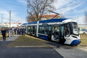 Novi niskopodni tramvaj
