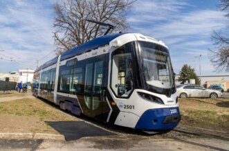 Novi niskopodni tramvaj
