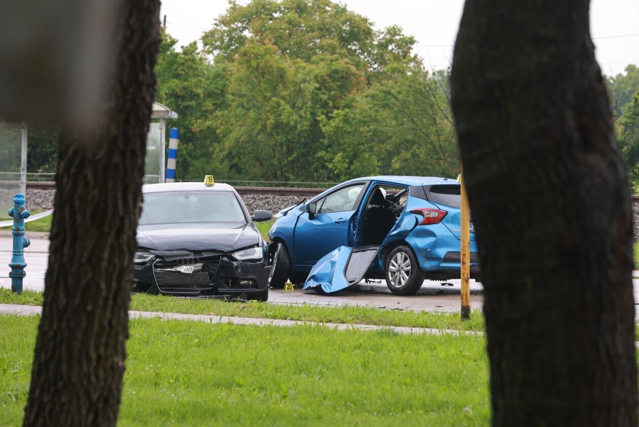 Teška prometna nesreća u Županji Teška prometna nesreća u Županji