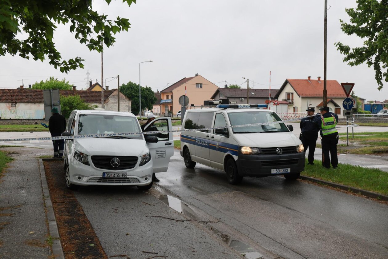 Teška prometna nesreća u Županji Teška prometna nesreća u Županji