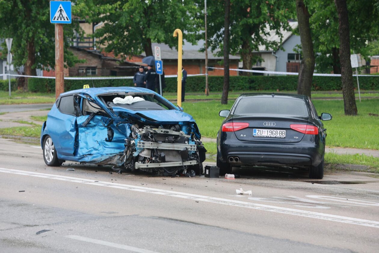 Teška prometna nesreća u Županji Teška prometna nesreća u Županji