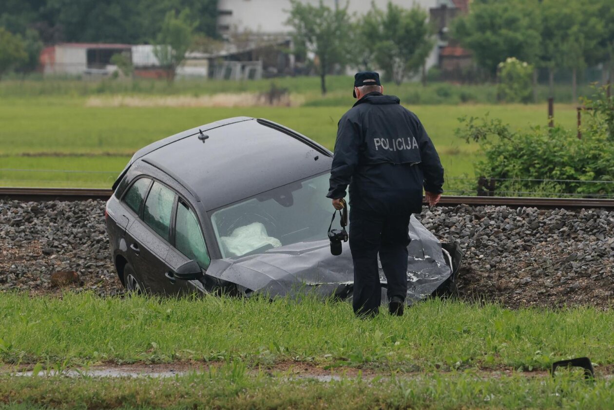 Teška prometna nesreća u Županji Teška prometna nesreća u Županji