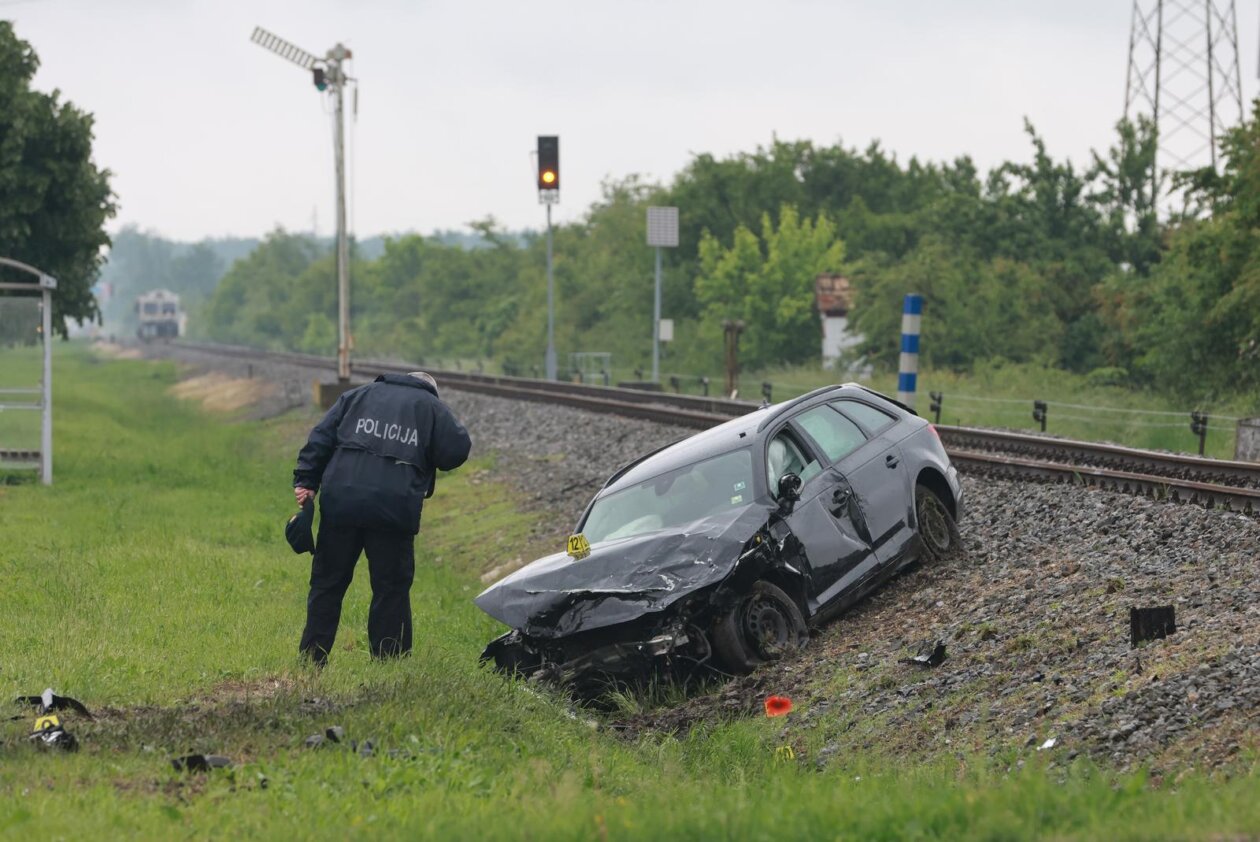 Teška prometna nesreća u Županji Teška prometna nesreća u Županji
