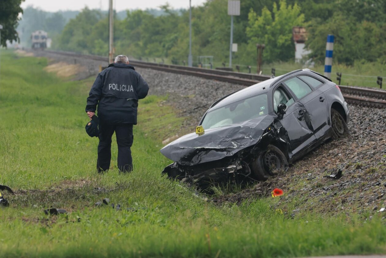 Teška prometna nesreća u Županji Teška prometna nesreća u Županji