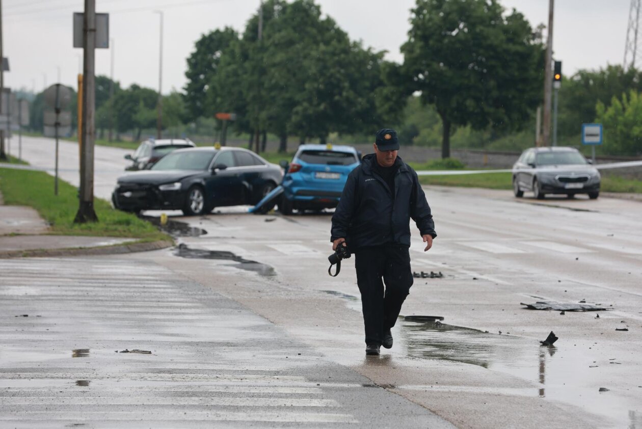 Teška prometna nesreća u Županji Teška prometna nesreća u Županji