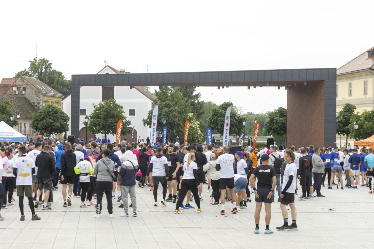 B2Run Osijek 2025. B2Run Osijek 2025.