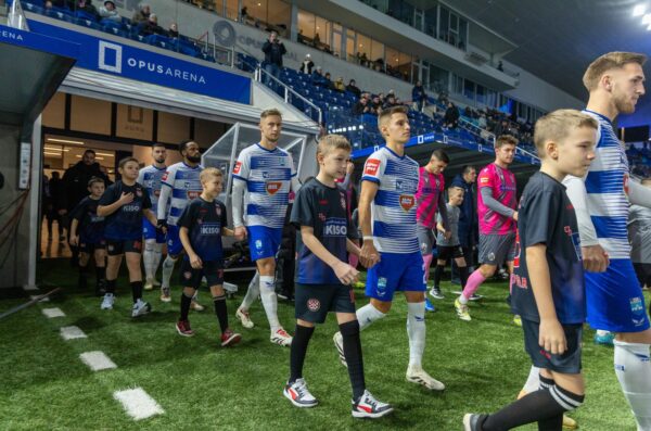 Osijek: NK Osijek i NK Lokomotiva u utakmici 16. kola Prve HNL
