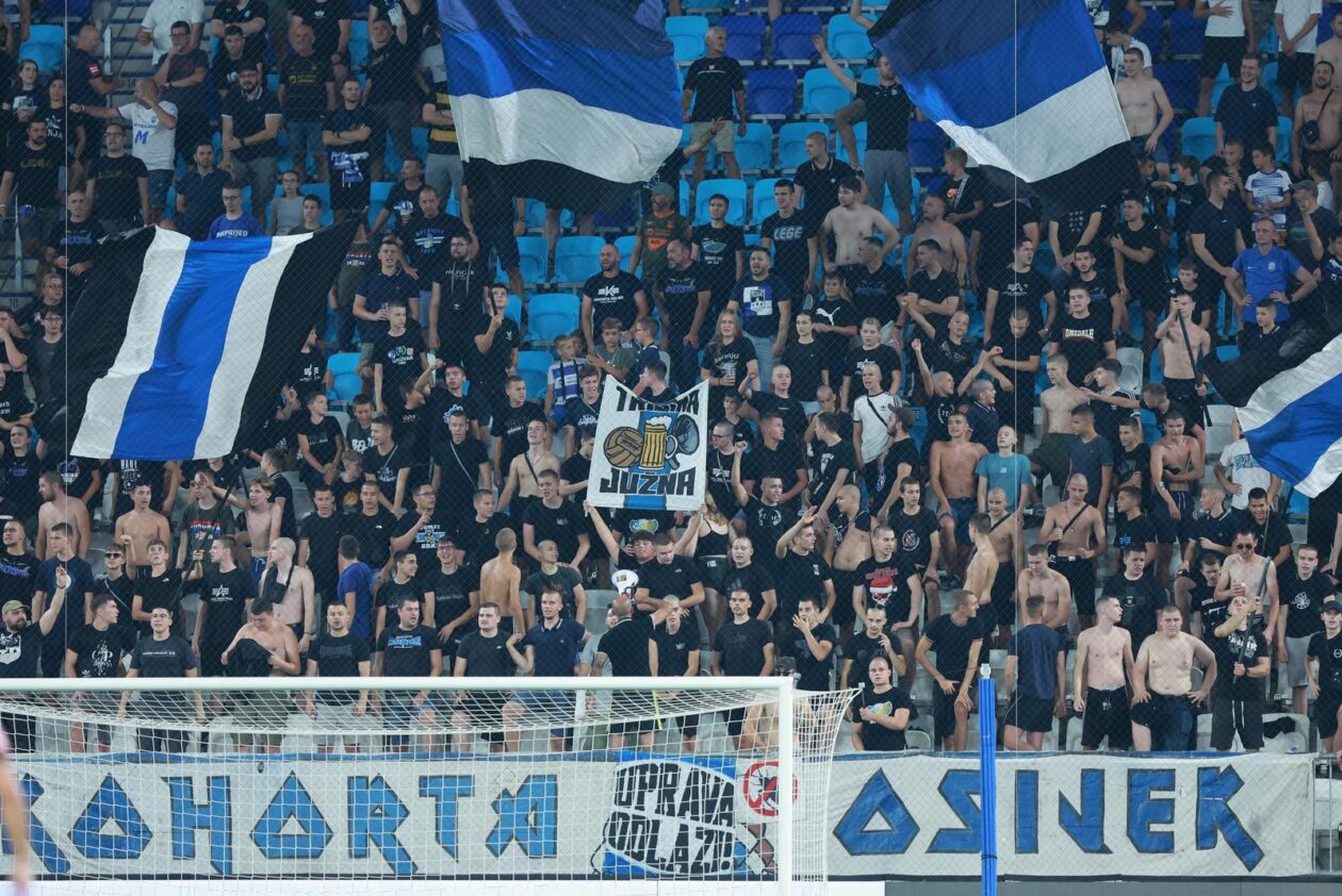 Osijek i Rijeka sastali se u 2. kolu SuperSport HNL-a Osijek i Rijeka sastali se u 2. kolu SuperSport HNL-a