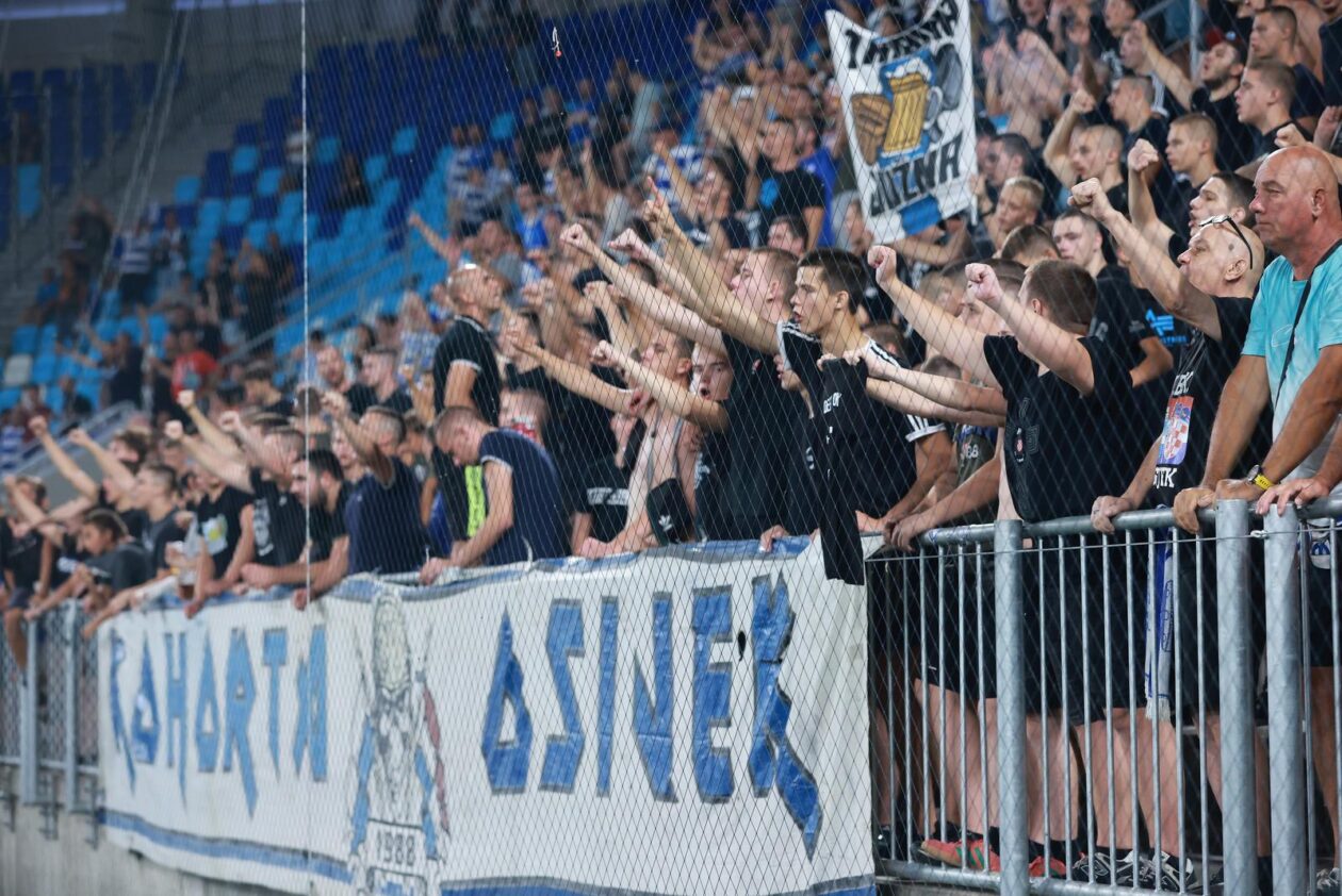 Osijek i Rijeka sastali se u 2. kolu SuperSport HNL-a Osijek i Rijeka sastali se u 2. kolu SuperSport HNL-a