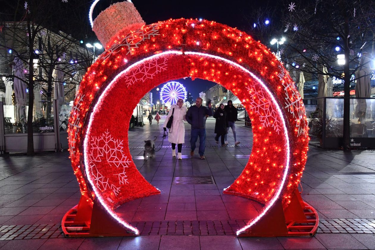 Advent u Slavonskom Brodu 2025.