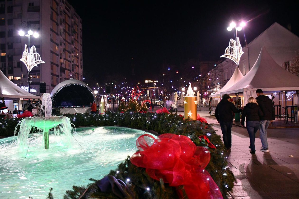 Advent u Slavonskom Brodu 2025.