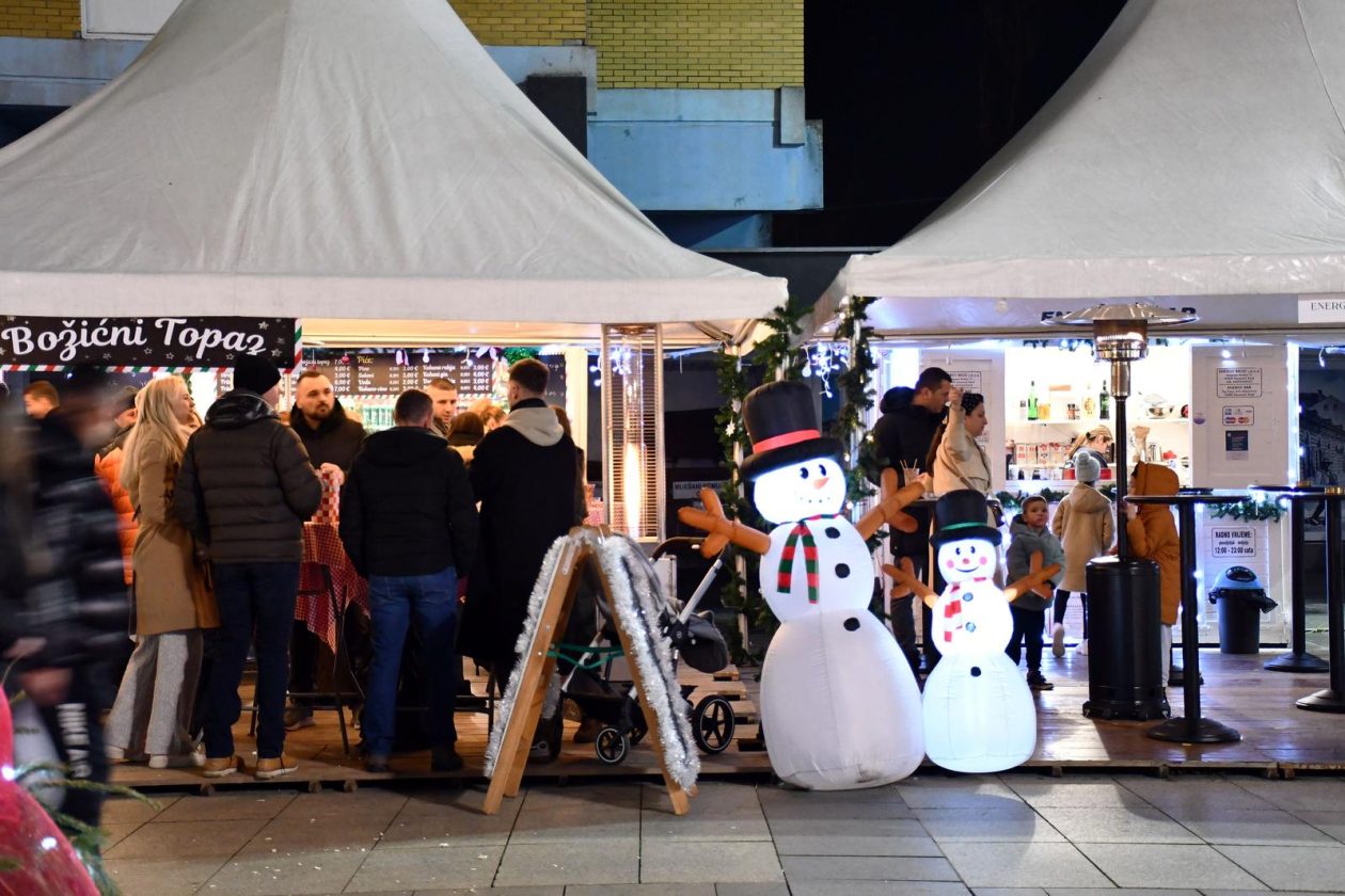 Advent u Slavonskom Brodu 2025.