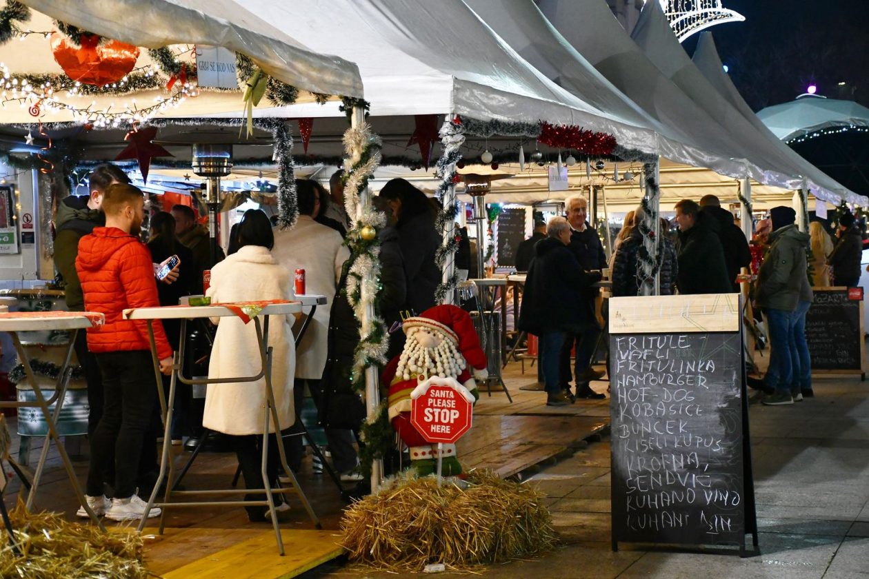 Advent u Slavonskom Brodu 2025.