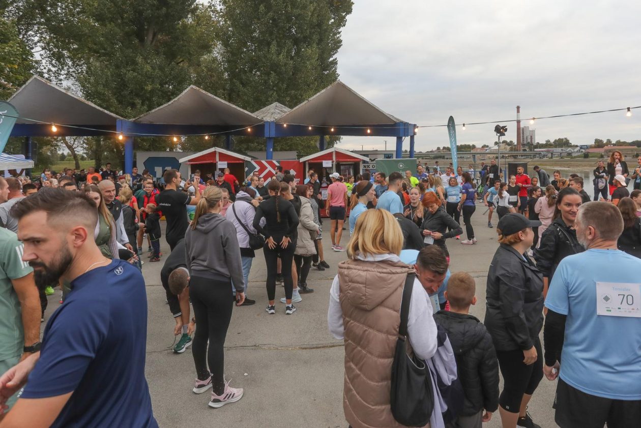 U Osijeku održana utrka “Trčimo za mentalno zdravlje” U Osijeku održana utrka “Trčimo za mentalno zdravlje”