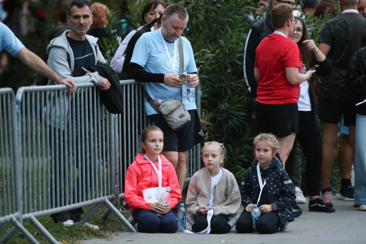 U Osijeku održana utrka “Trčimo za mentalno zdravlje” U Osijeku održana utrka “Trčimo za mentalno zdravlje”