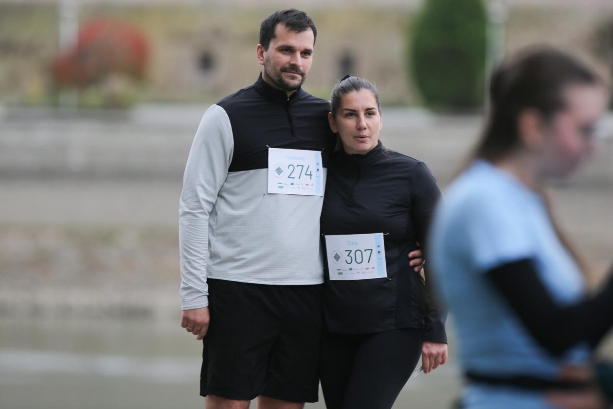 U Osijeku održana utrka “Trčimo za mentalno zdravlje” U Osijeku održana utrka “Trčimo za mentalno zdravlje”