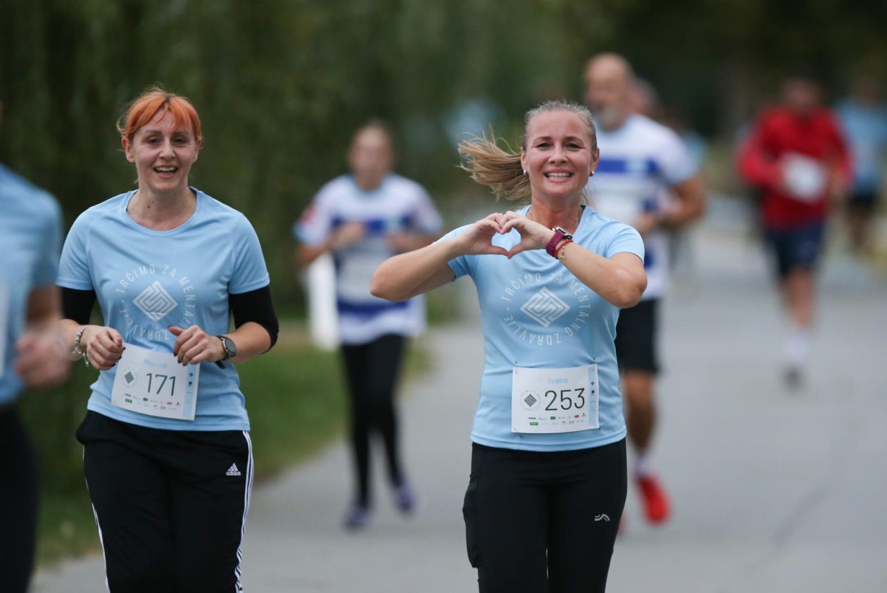 U Osijeku održana utrka “Trčimo za mentalno zdravlje” U Osijeku održana utrka “Trčimo za mentalno zdravlje”