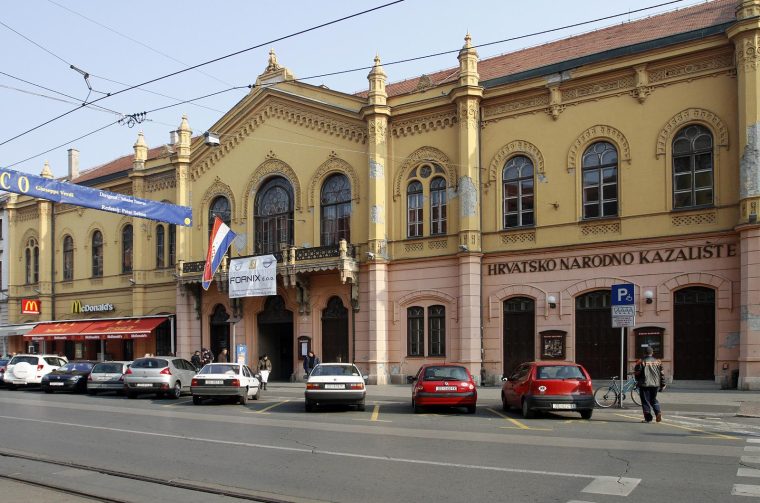 Hrvatsko narodno kazalište u Osijeku započinje svoju 114. kazališnu sezonu Hrvatsko narodno kazalište u Osijeku započinje svoju 114. kazališnu sezonu