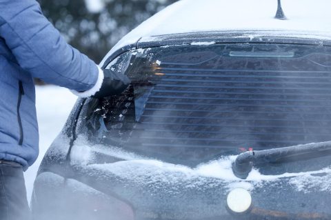 snijeg led šajba odmrzavanje