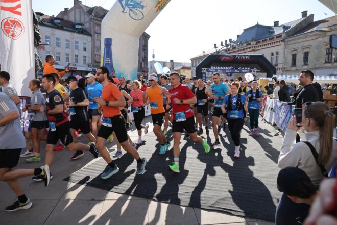 Startao 21. Osječki Ferivi polumaraton Startao 21. Osječki Ferivi polumaraton