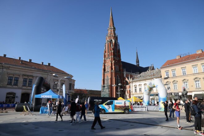 Startao 21. Osječki Ferivi polumaraton Startao 21. Osječki Ferivi polumaraton