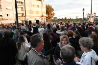 Slavonski Brod: Oproštaj od preminulog pjevača Halida Bešlića na Korzu