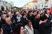Slavonski Brod: Oproštaj od preminulog pjevača Halida Bešlića na Korzu