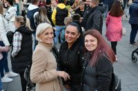 Slavonski Brod: Oproštaj od preminulog pjevača Halida Bešlića na Korzu