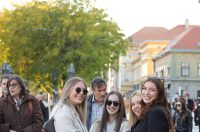 Građani Osijeka okupili se u čast pjevača Halida Bešlića