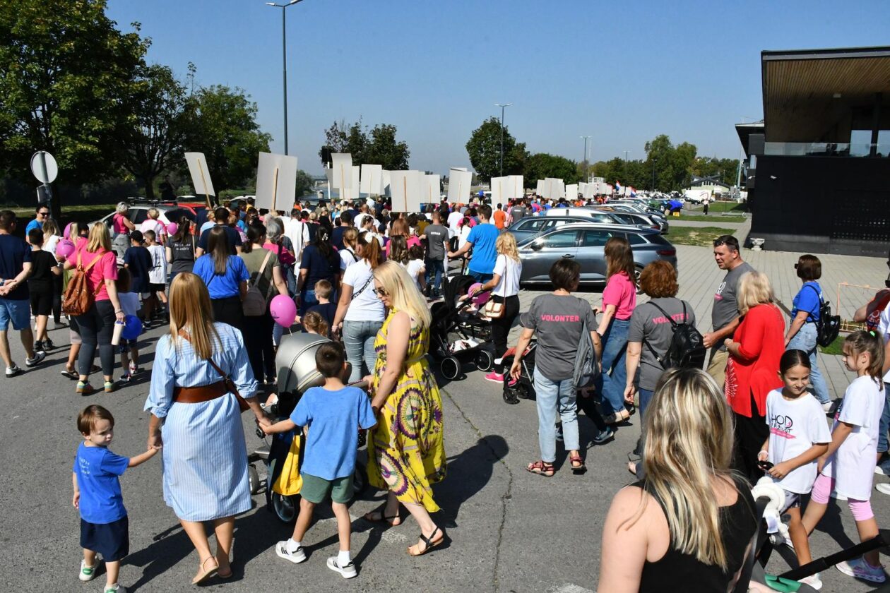 Hod za život Slavonski Brod Hod za život Slavonski Brod