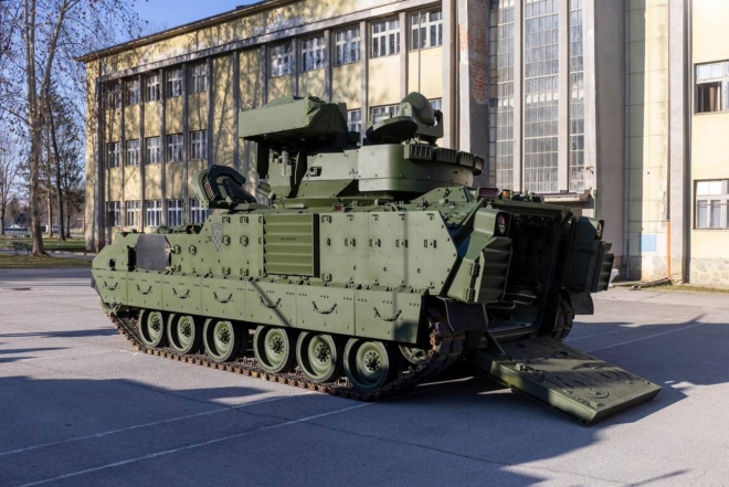 Bradley u našičkoj vojarni