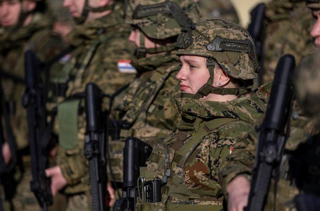 Bradley u našičkoj vojarni Bradley u našičkoj vojarni