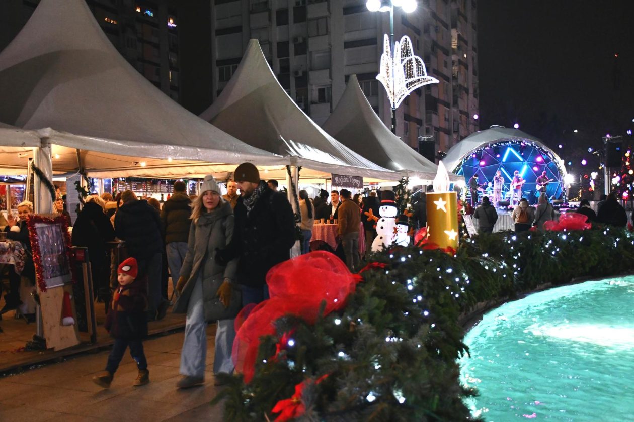 Advent u Slavonskom Brodu 2025.