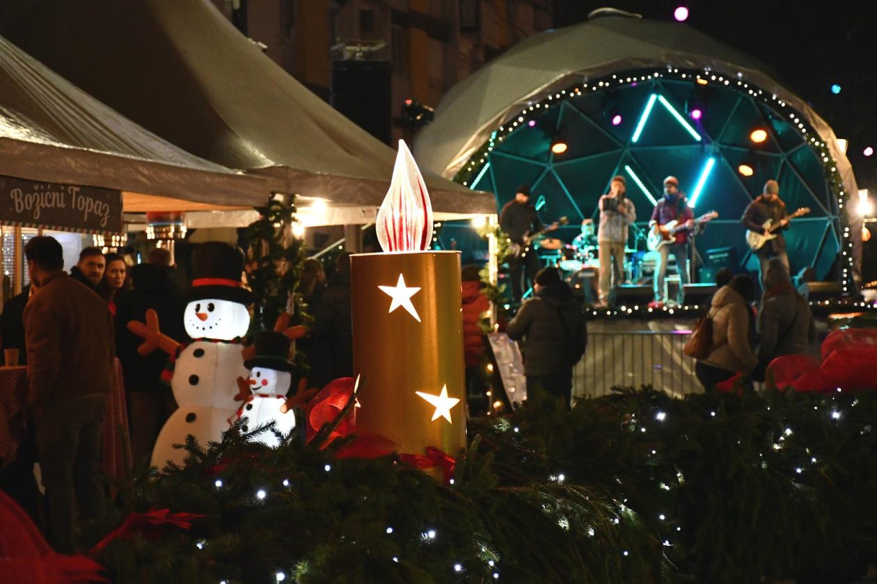 Advent u Slavonskom Brodu 2025.