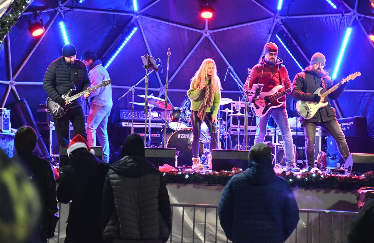 Advent u Slavonskom Brodu 2025.