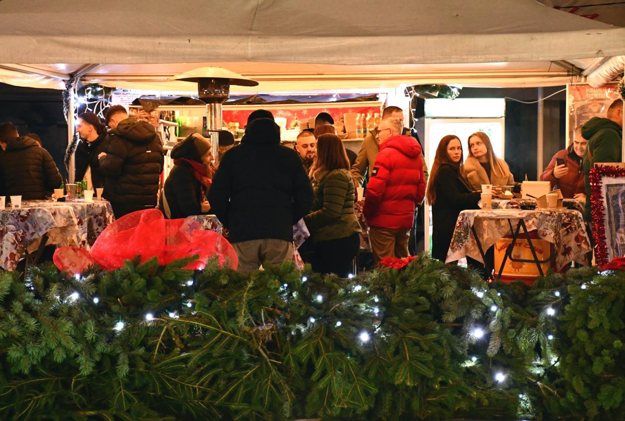 Advent u Slavonskom Brodu 2025.