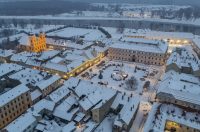pogled iz zraka nad osijek pod snijegom