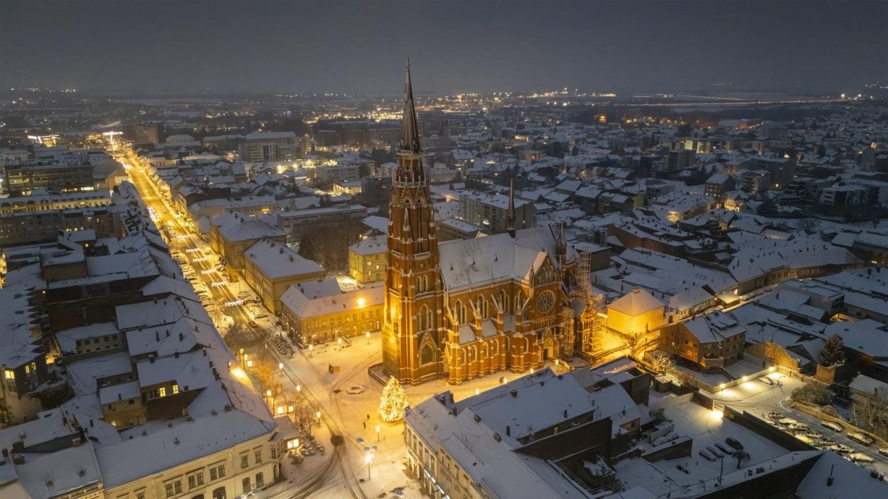 pogled iz zraka nad osijek pod snijegom