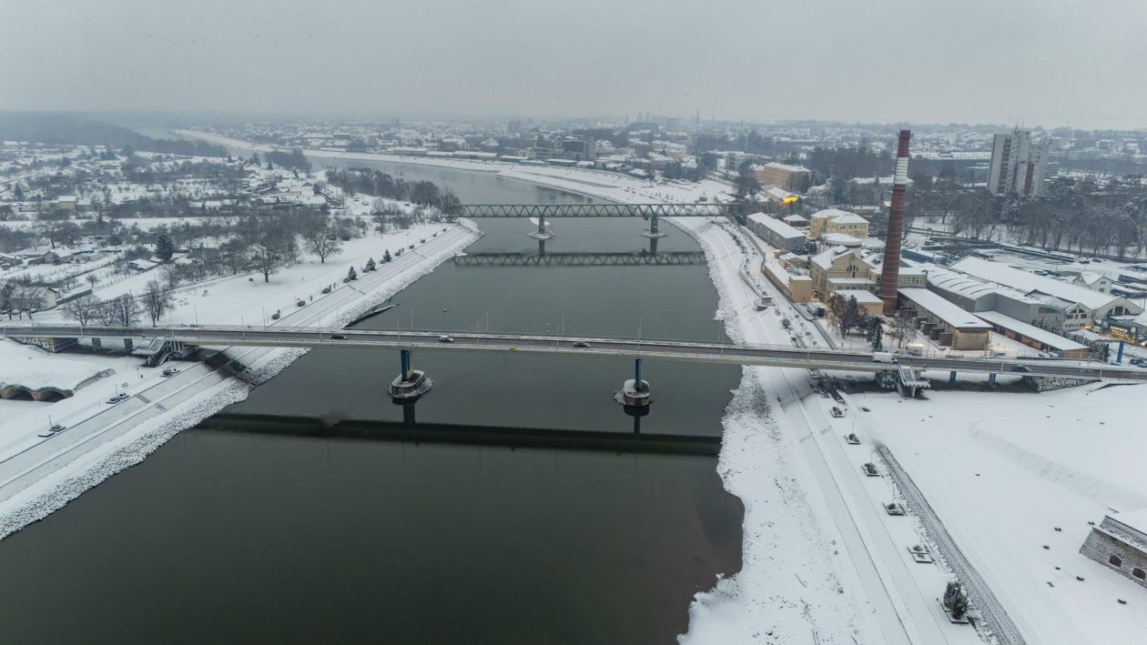 pogled iz zraka nad osijek pod snijegom