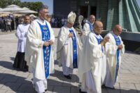 Misno slavlje u svetištu Gospe od Utočišta u Aljmašu na blagdan Velike Gospe Misno slavlje u svetištu Gospe od Utočišta u Aljmašu na blagdan Velike Gospe