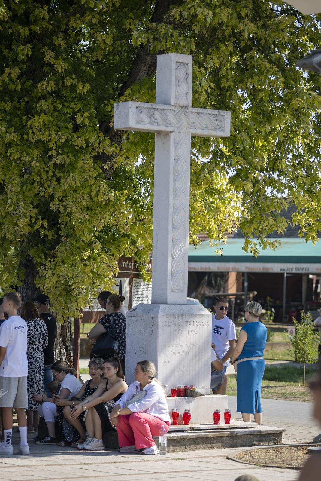 Misno slavlje u svetištu Gospe od Utočišta u Aljmašu na blagdan Velike Gospe Misno slavlje u svetištu Gospe od Utočišta u Aljmašu na blagdan Velike Gospe