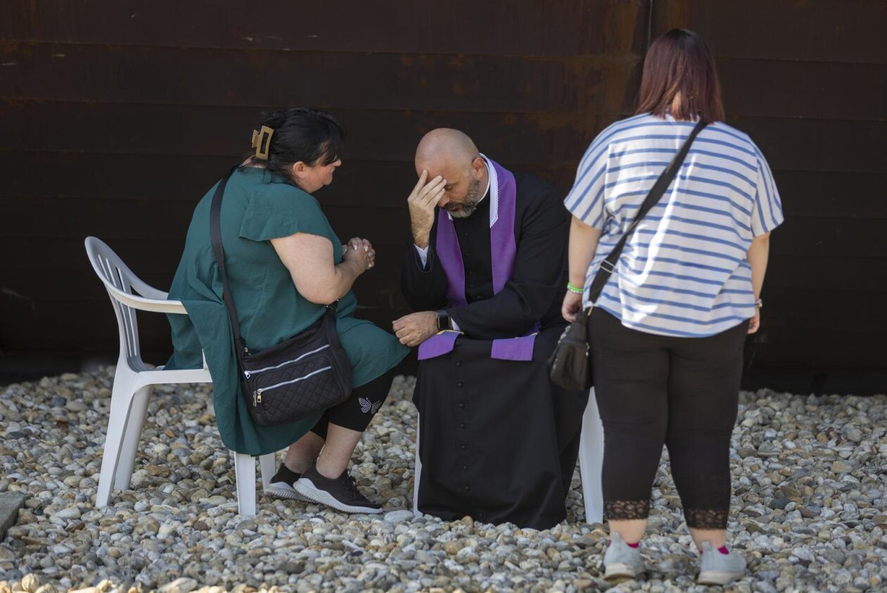 Misno slavlje u svetištu Gospe od Utočišta u Aljmašu na blagdan Velike Gospe Misno slavlje u svetištu Gospe od Utočišta u Aljmašu na blagdan Velike Gospe