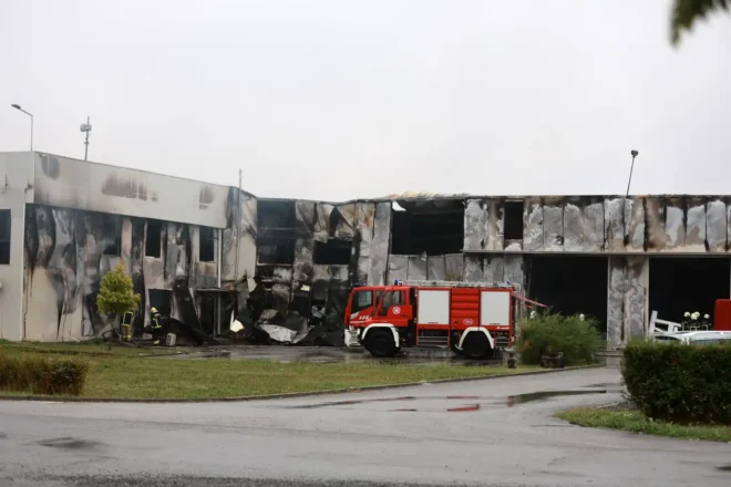 Izgorena skladišta u Osijeku