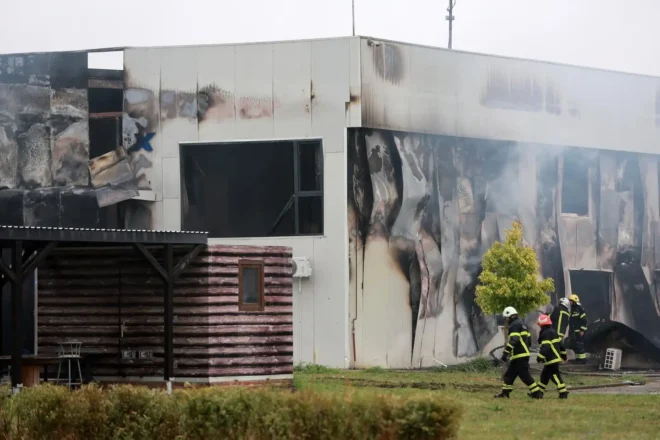 Izgorena skladišta u Osijeku