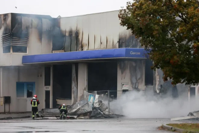 Izgorena skladišta u Osijeku